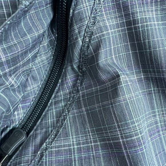 Lululemon Jacket Womens 4 33" Run Hustle Gray Plaid Hood Reflective Thumb Hole - Picture 8 of 10